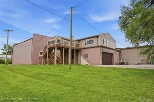 featured image of 6109 Grand River Rd