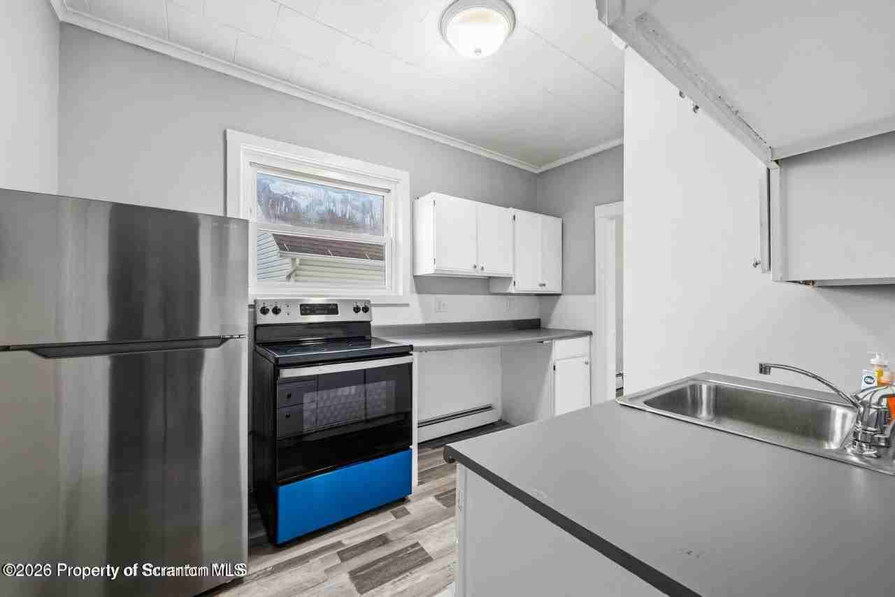 146 Jefferson St - Photo 5 of 15