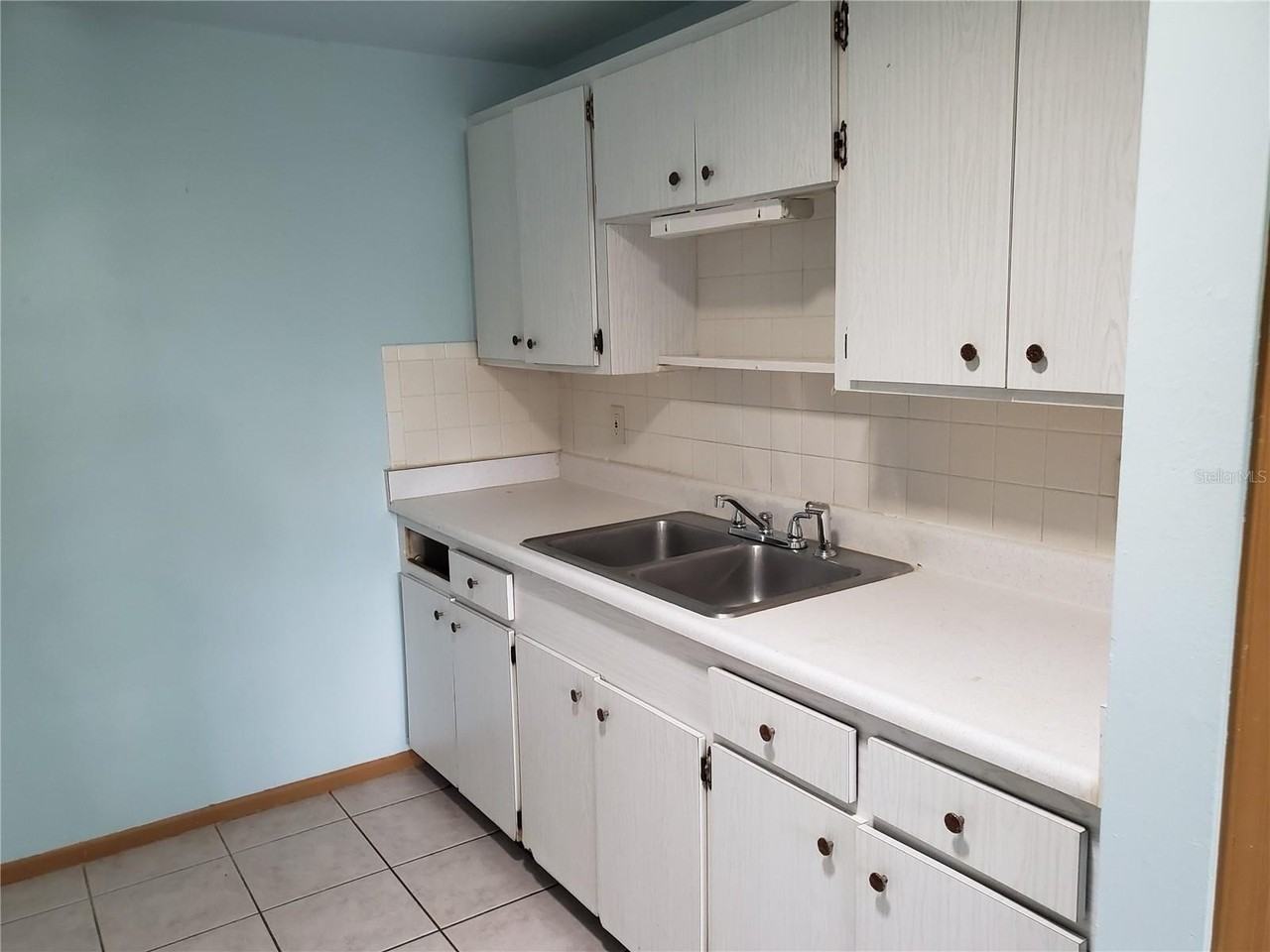 2021 Pennsylvania Ave #5 - Photo 2 of 10
