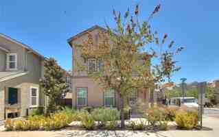 featured image of 8836 Banyan