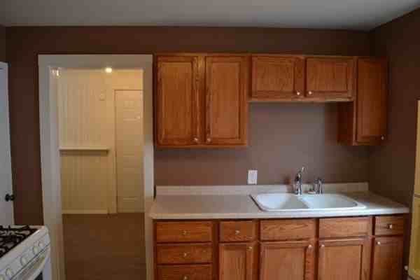 952 Logan St SE - Photo 3 of 9