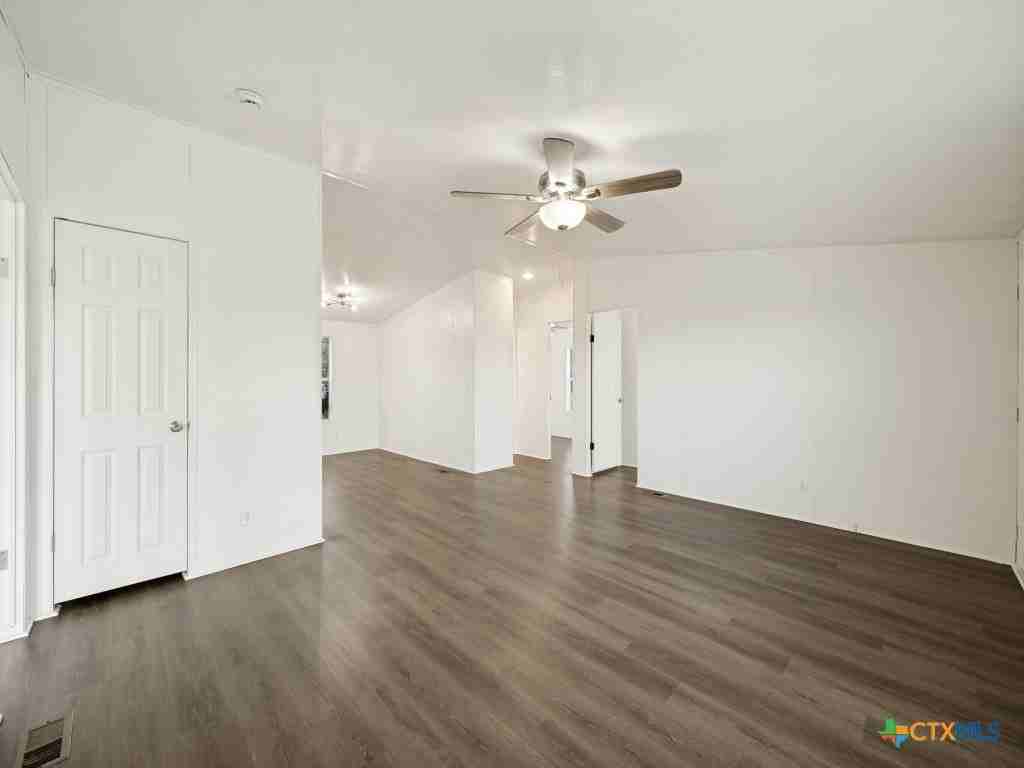 4654 Old Howard Rd - Photo 5 of 25