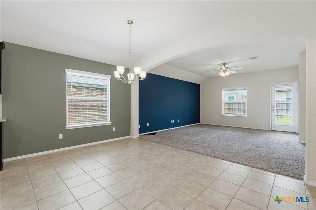 224 Bainbridge Rd - Photo 5 of 15