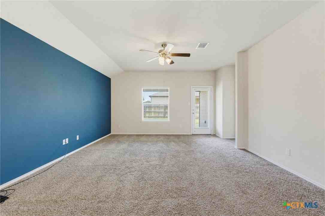 224 Bainbridge Rd - Photo 6 of 15