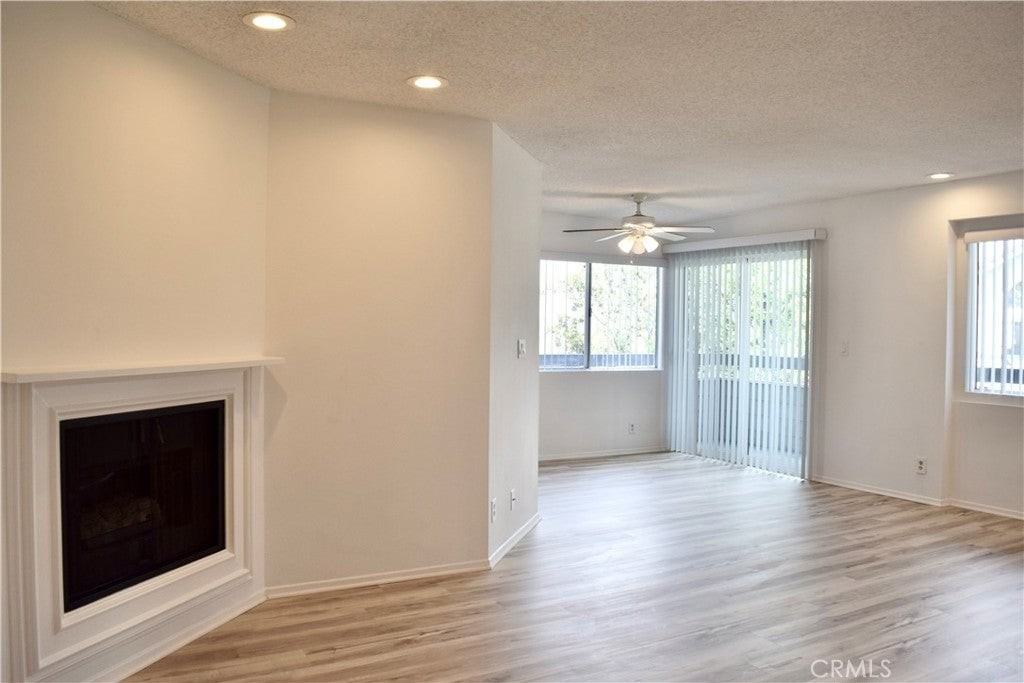 26816 Claudette St - Photo 5 of 38