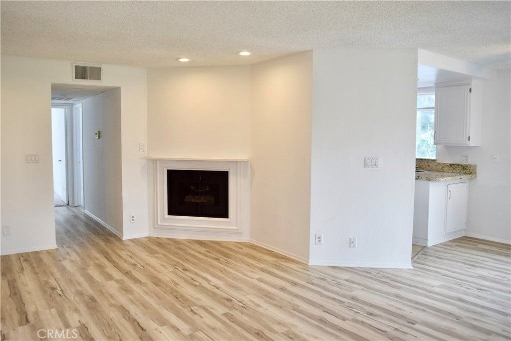 26816 Claudette St - Photo 7 of 38
