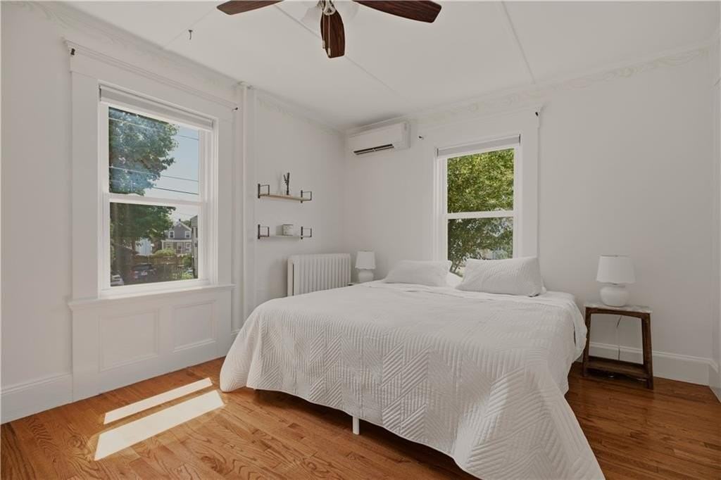 21 Clinton Ave - Photo 4 of 26