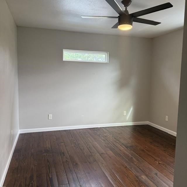 758 Parklawn Cir - Photo 7 of 8