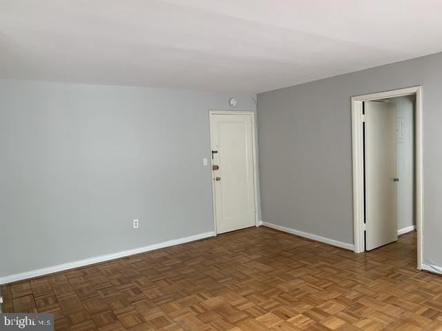 2325 42nd St Nw #201 - Photo 7 of 16