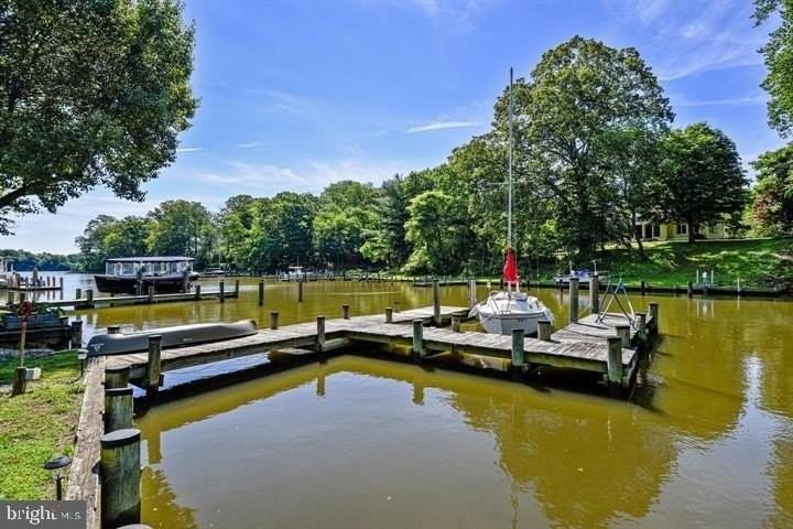 1898 Pleasant Plains Rd - Photo 3 of 19