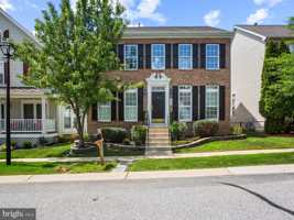 featured image of 1713 Allerford Dr