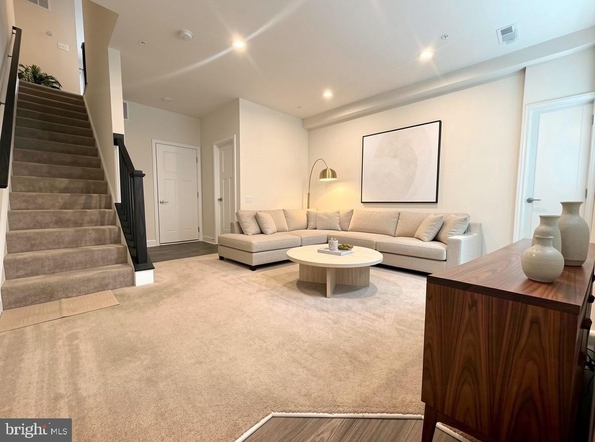6704 Ballenger Run Blvd - Photo 2 of 11