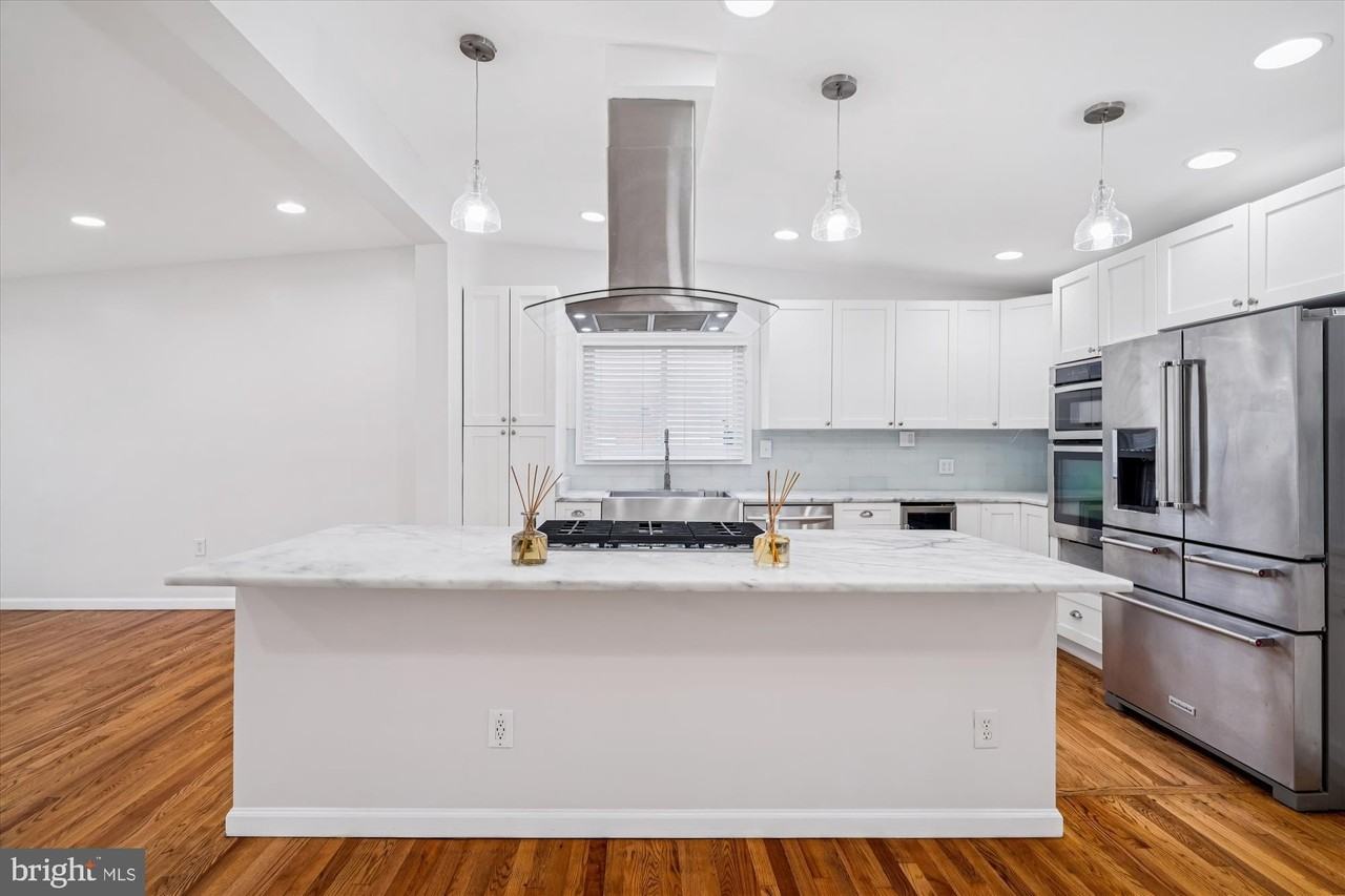 3308 Estelle Ter - Photo 5 of 20