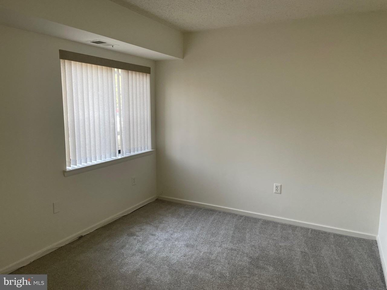 2921 N Leisure World Blvd #1-114 - Photo 5 of 38