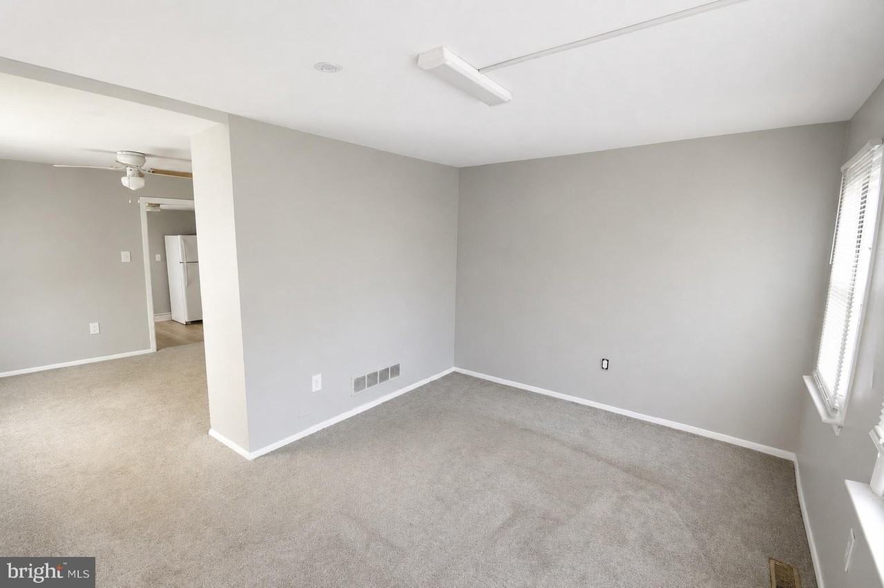 1209 High St - Photo 2 of 10