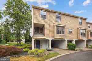 featured image of 127 Kings Croft