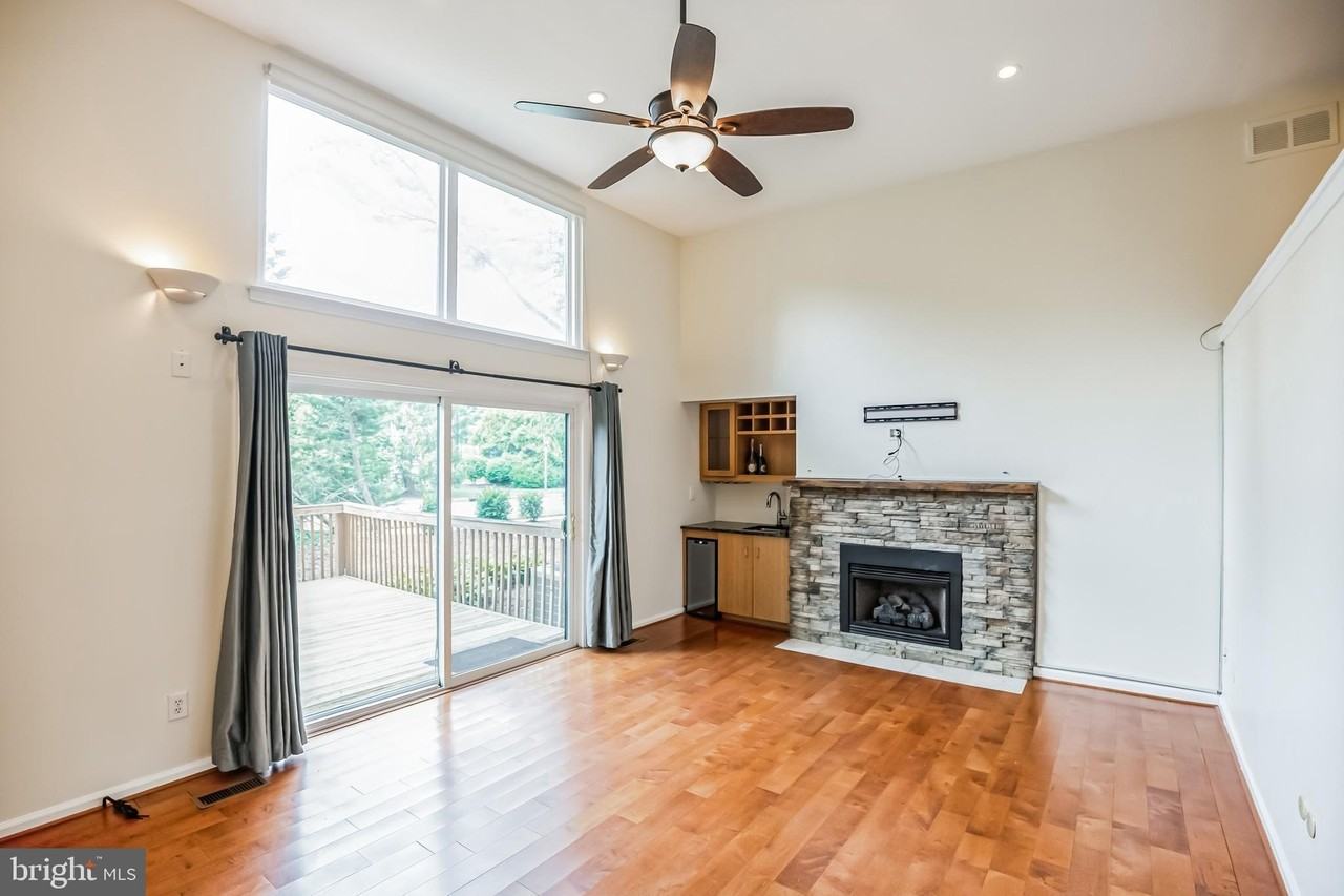 127 Kings Croft - Photo 2 of 15