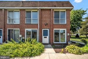featured image of 107 Lexington Ct