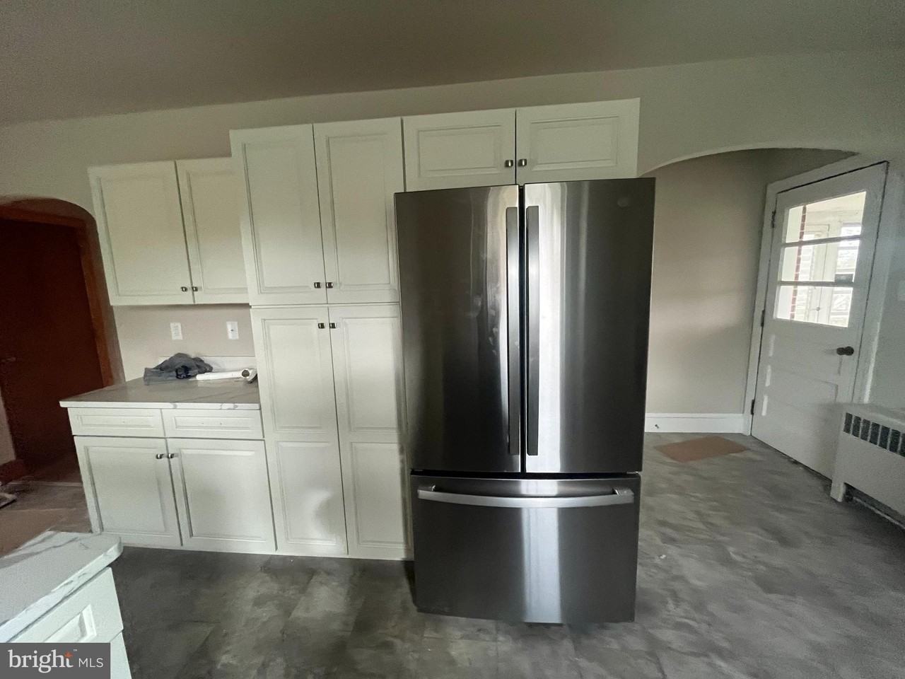 300 Harrison Ave - Photo 7 of 34