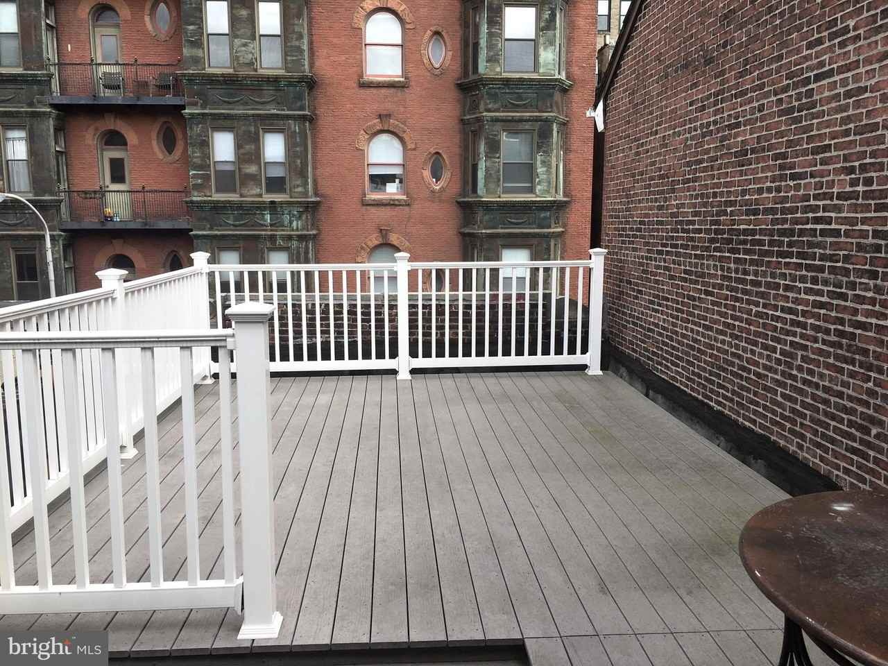 1602 Spruce St #3R - Photo 3 of 7