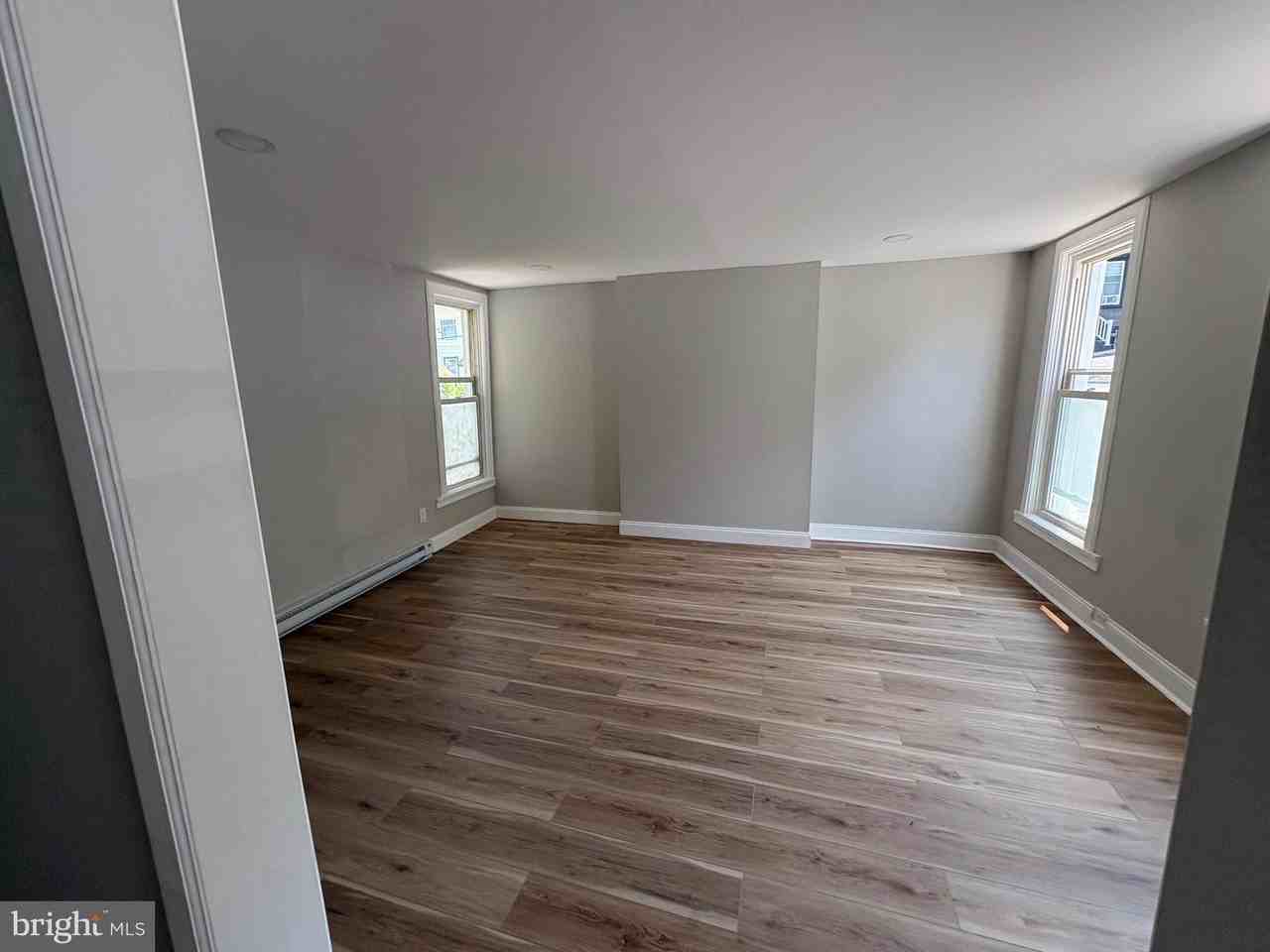 118 S 3rd St - Photo 3 of 14