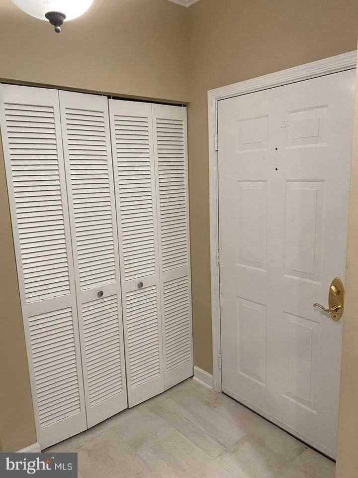 2330 14th St N #104 - Photo 6 of 16