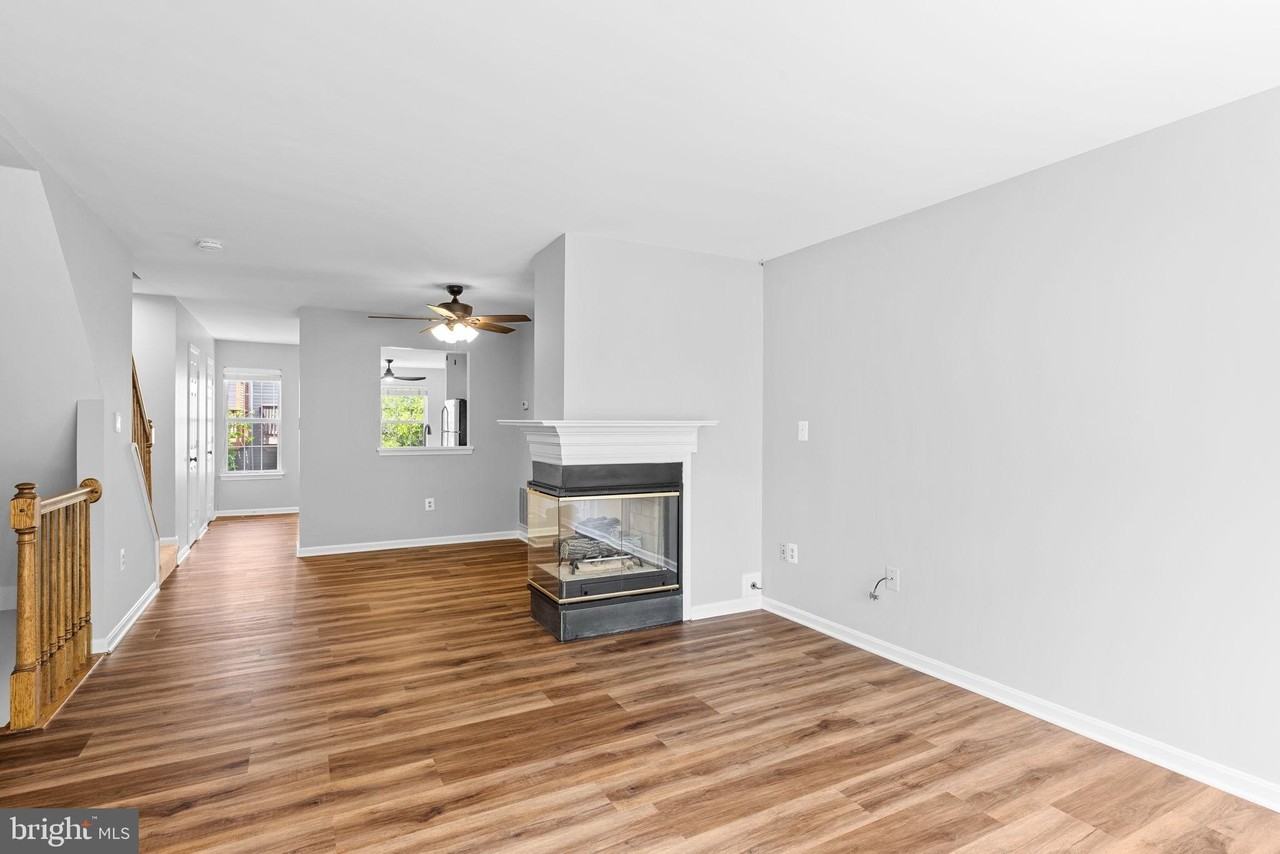 13126 Plotner Farm Rd - Photo 3 of 26