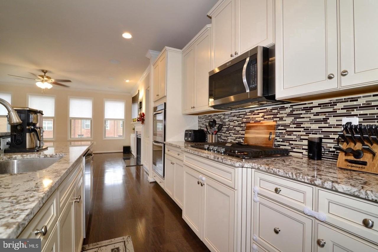 6836 William White Way - Photo 7 of 22