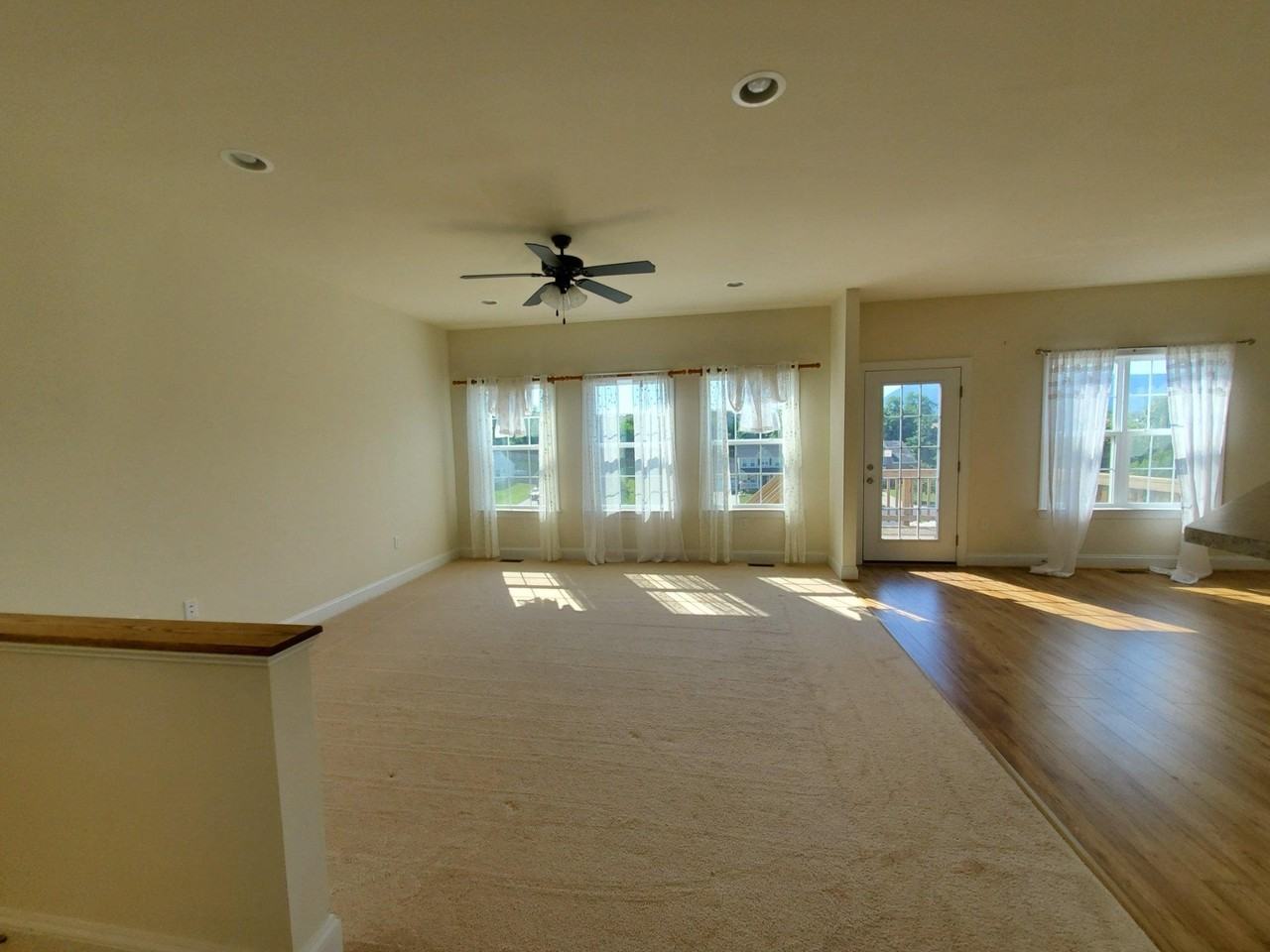 233 Kanter Dr - Photo 4 of 40