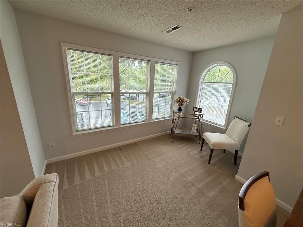 324 Scholastic Ct - Photo 7 of 13