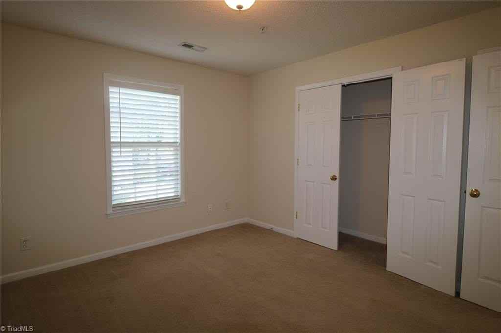 823 Scholastic Dr - Photo 6 of 14