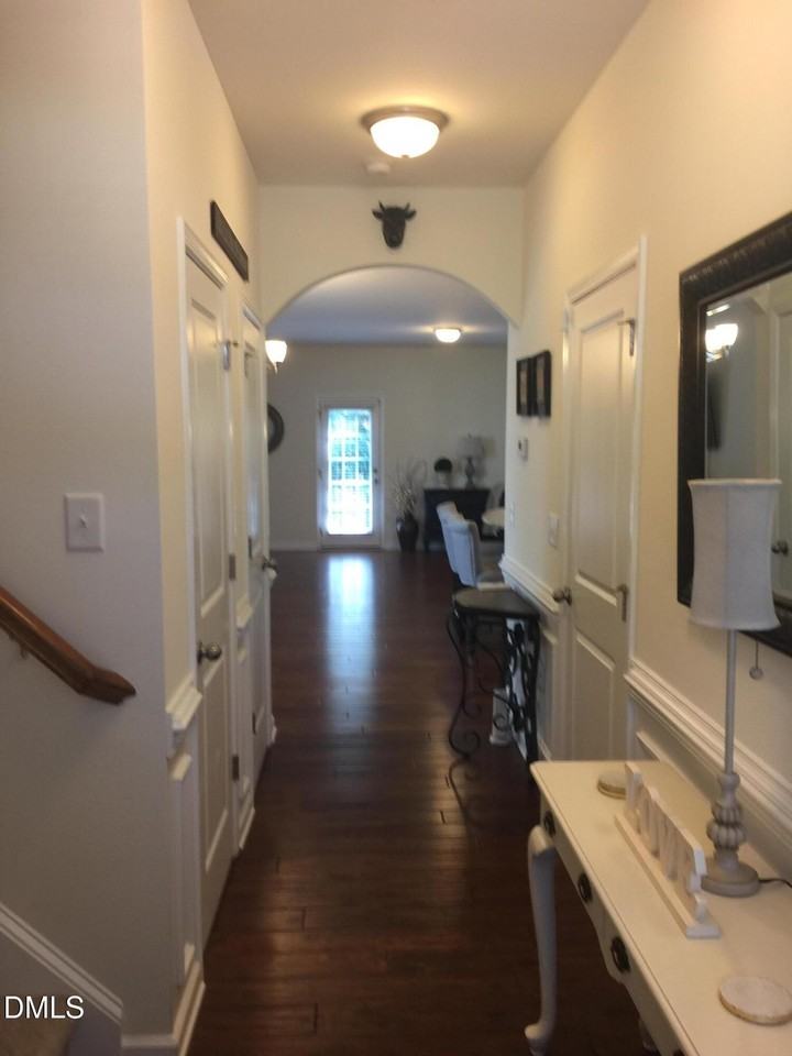 637 Briarcliff St - Photo 3 of 19