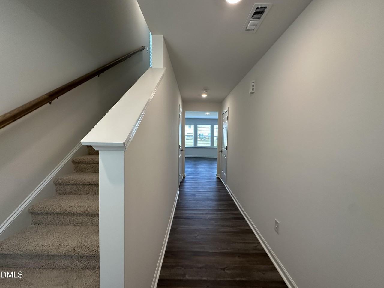 250 Bay Laurel Dr - Photo 3 of 30
