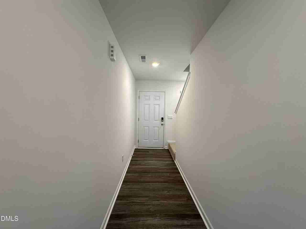 250 Bay Laurel Dr - Photo 4 of 30