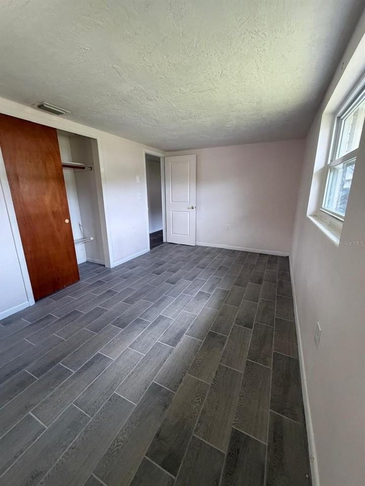 95 S Fillmore St - Photo 7 of 41