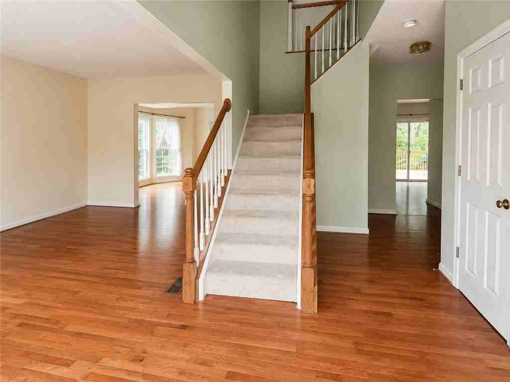 1619 Norman Dr - Photo 4 of 29