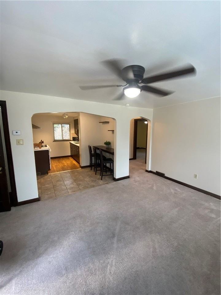 91 N Starr Ave #2 - Photo 6 of 16