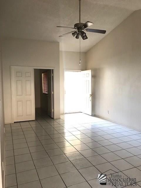 2777 S Karla Dr - Photo 3 of 20