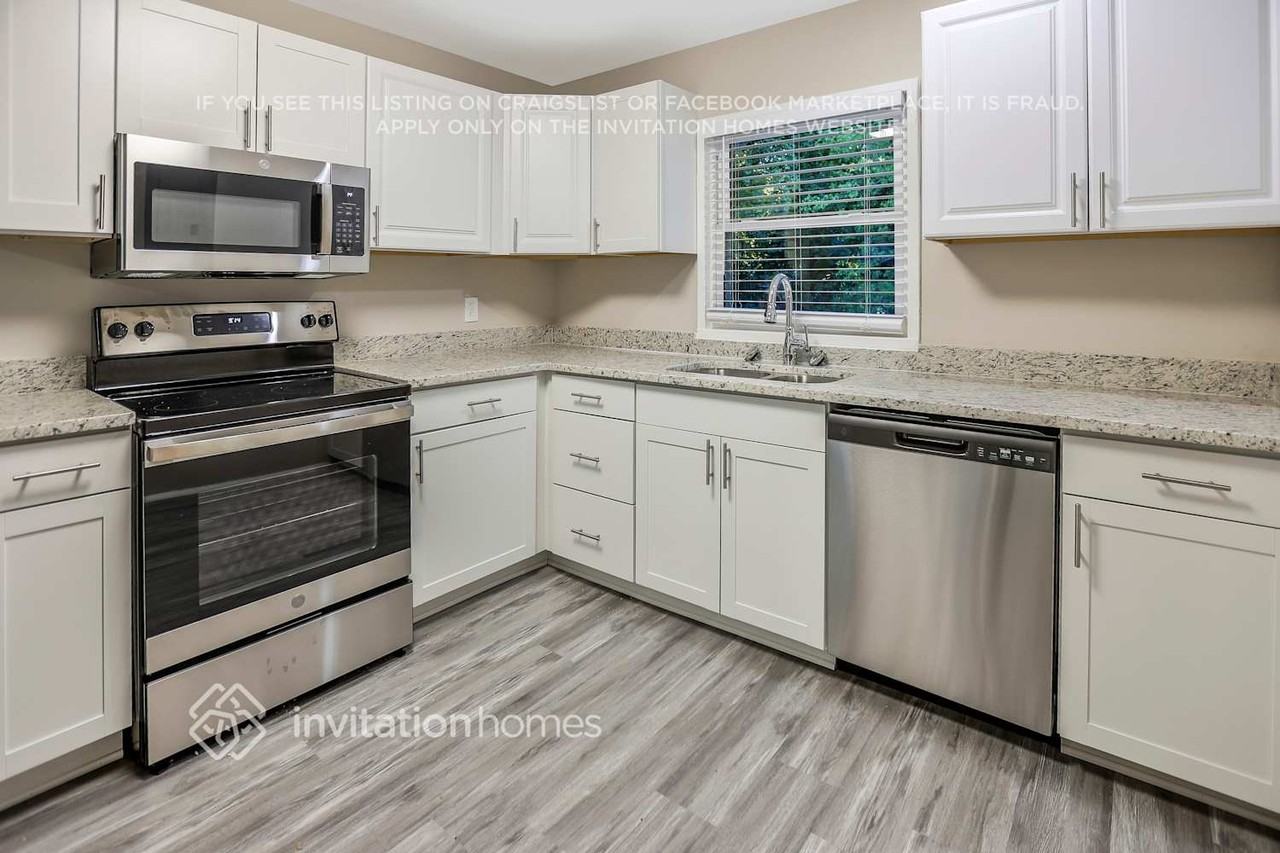 3473 Pinehill Dr - Photo 6 of 18