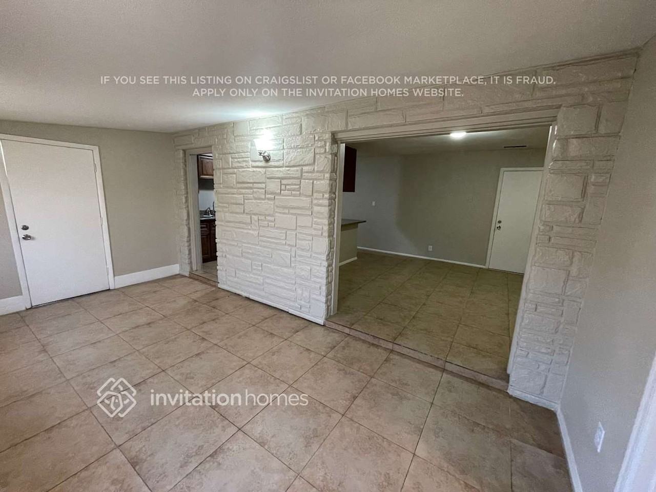 823 W 17th Pl - Photo 3 of 14