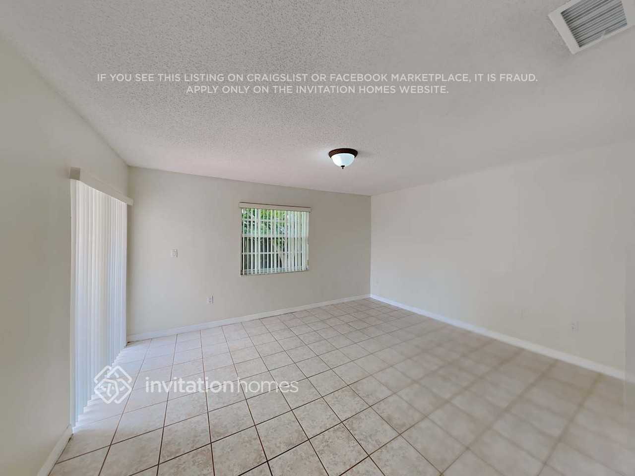 957 Nw 128th Pl - Photo 7 of 18