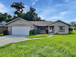 featured image of 8041 56th Ct E