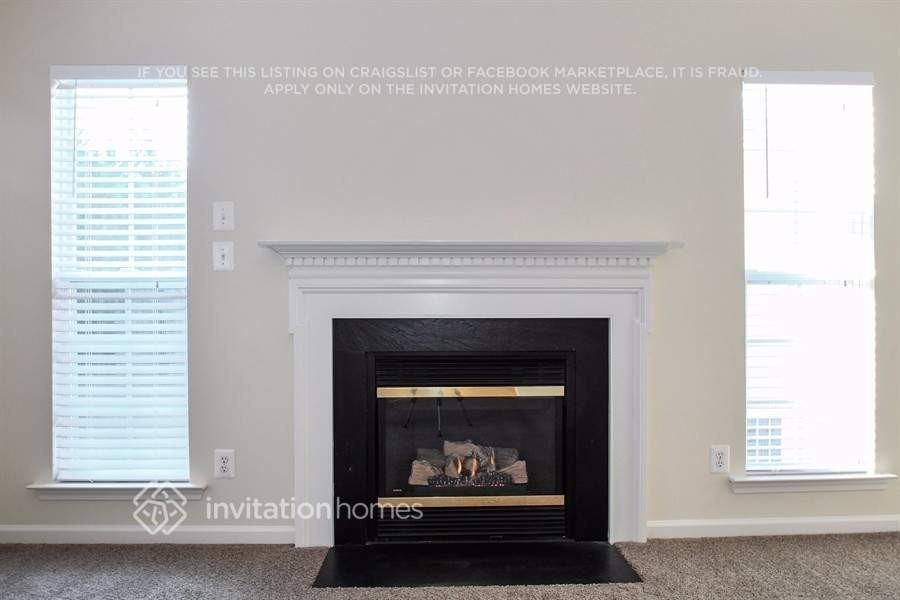 3108 Gross Ave - Photo 3 of 17