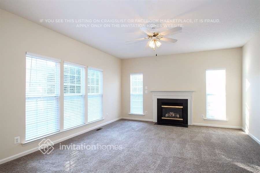 3108 Gross Ave - Photo 4 of 17