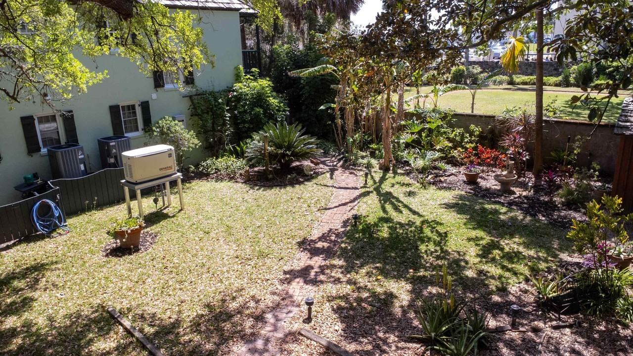 76 Marine St - Photo 7 of 44
