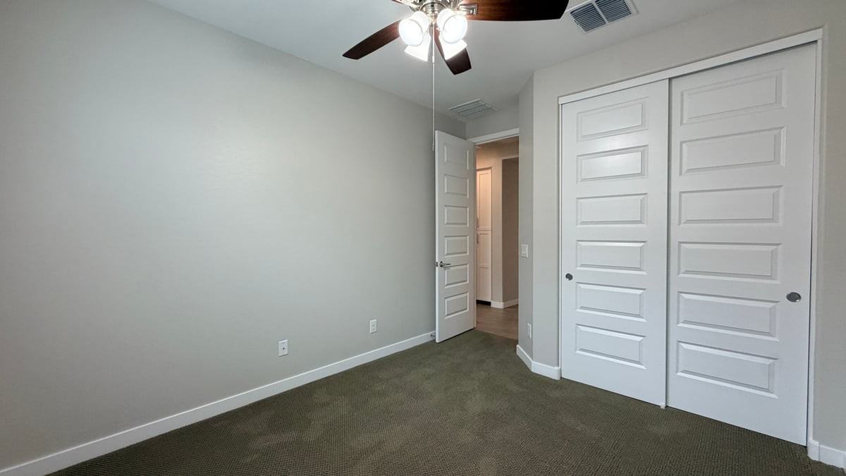 2129 S Jacana Ln - Photo 2 of 33