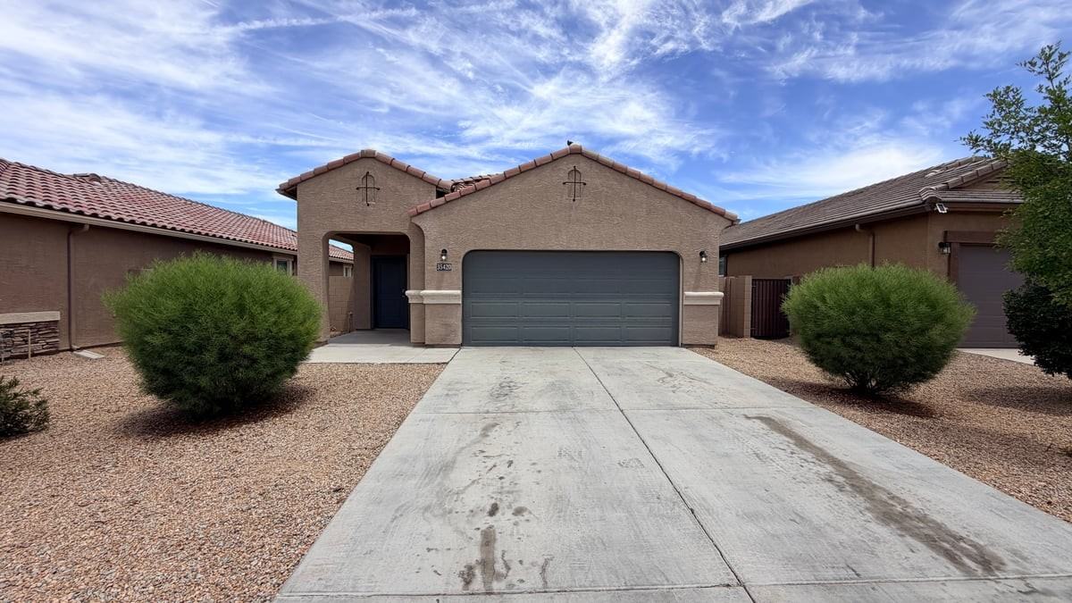 35420 W San Alvarez Ave - Photo 3 of 26