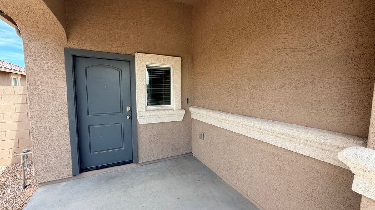 35420 W San Alvarez Ave - Photo 7 of 26