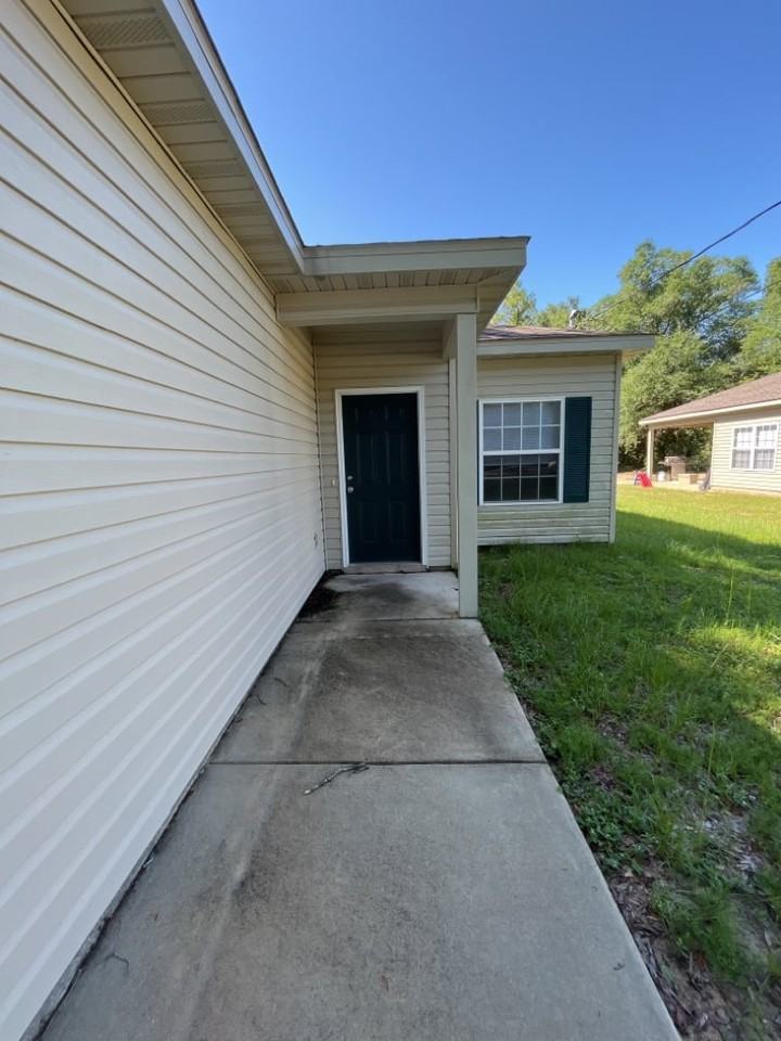 607 E Williams Ave - Photo 2 of 11