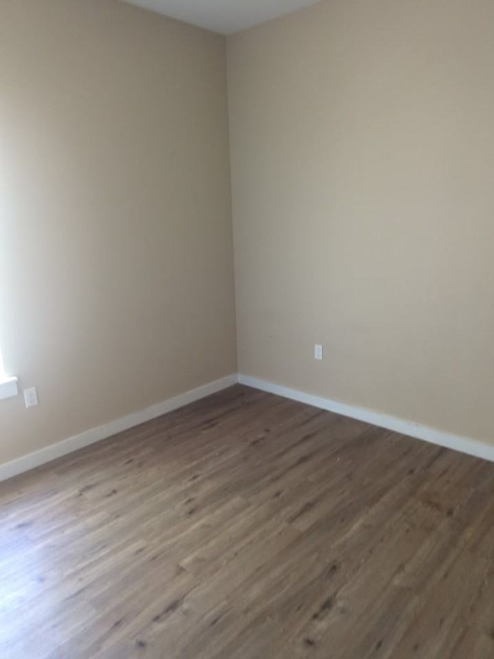 607 E Williams Ave - Photo 6 of 11